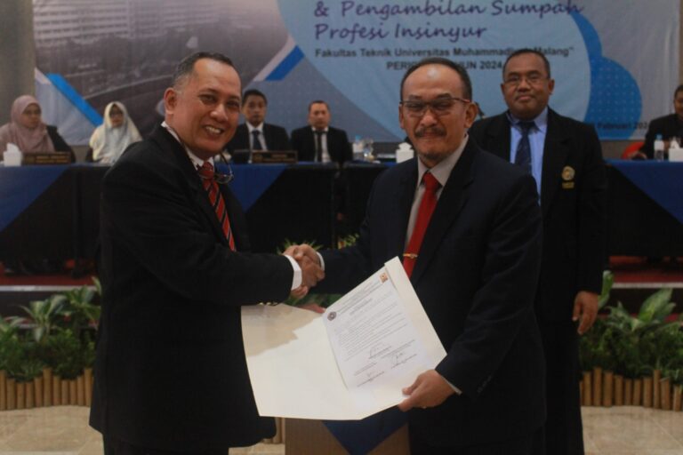 Fakultas Teknik UMM Gelar Yudisium dan Pengambilan Sumpah Profesi Insinyur Periode I Tahun 2024