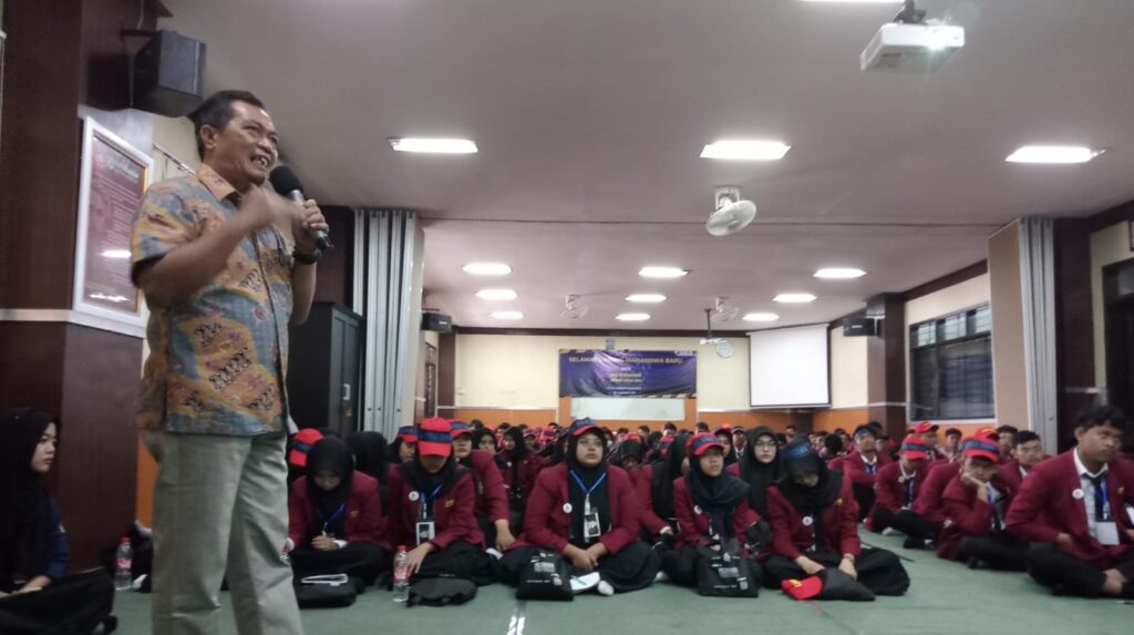Kegiatan "Back to Departement" (BTD) di Program Studi Teknik Sipil yang dipimpin oleh Kaprodi Teknik Sipil, Bapak Dr. Ir. Sulianto, MT.
