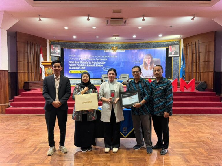Fakultas Teknik UMM Jalin Kerja Sama dengan PT Sun Power Ceramics melalui Penandatanganan MoU dan Kuliah Tamu